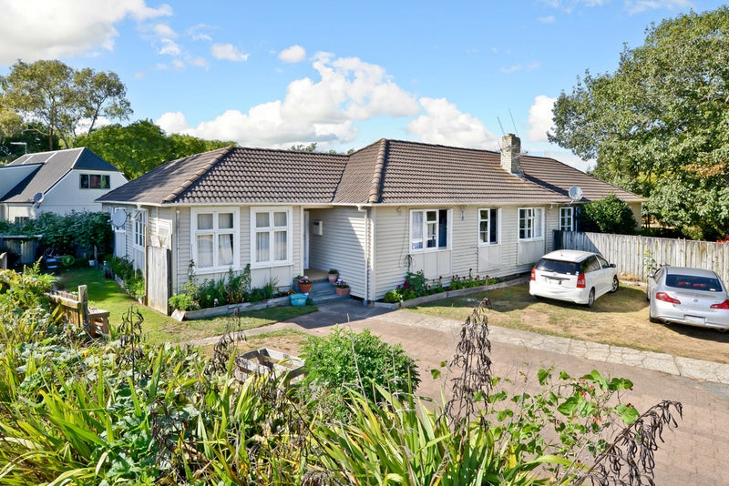 116 Peachgrove Road, Hamilton East, Hamilton - Carousel 1