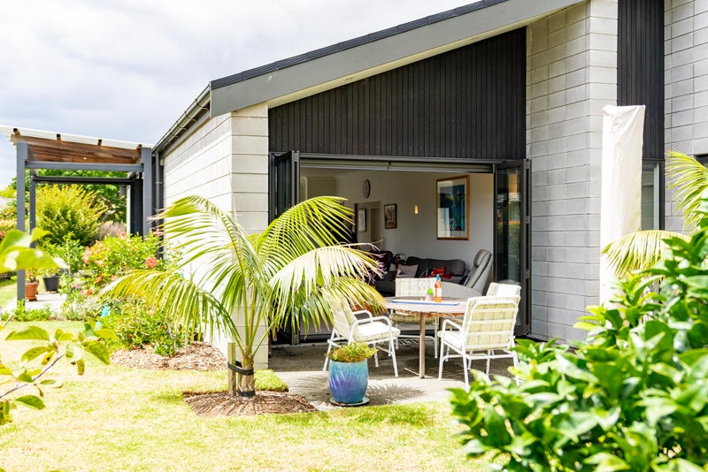 9 Park Avenue, Mangawhai Heads, Mangawhai - Carousel 1