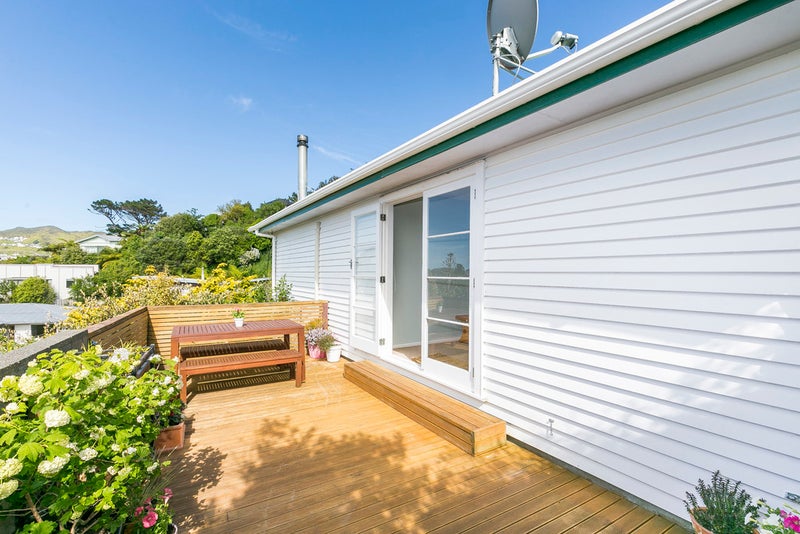 4 Braemar Terrace, Johnsonville, Wellington - Carousel 2