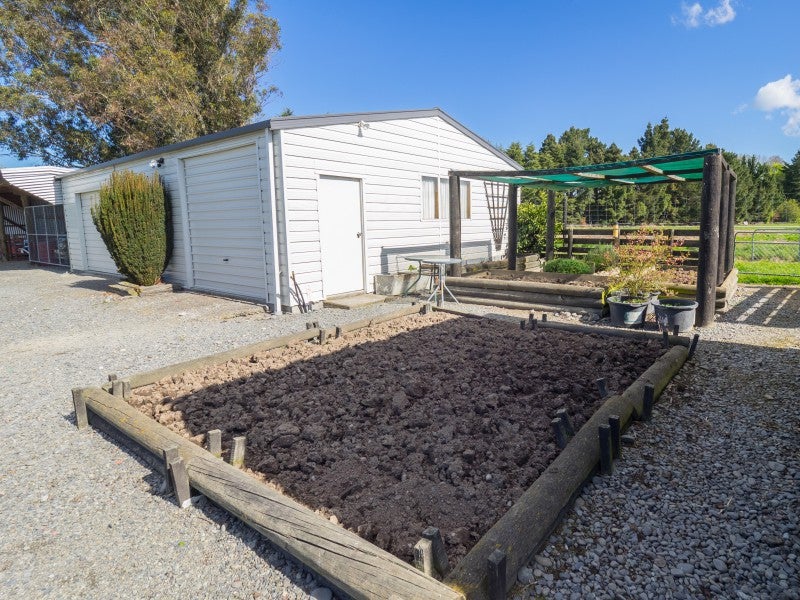 56 Fords Road, Tinwald, Ashburton - Carousel 26