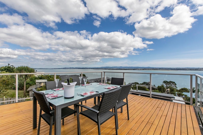 45 Hadfield Street, Beach Haven, Auckland - Carousel 26
