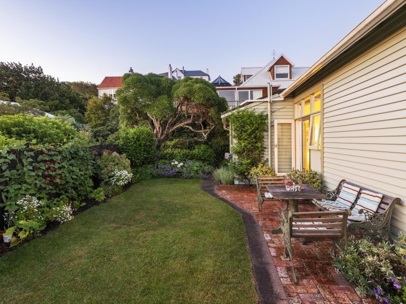 21 Grosvenor Terrace, Wadestown, Wellington - Carousel 2