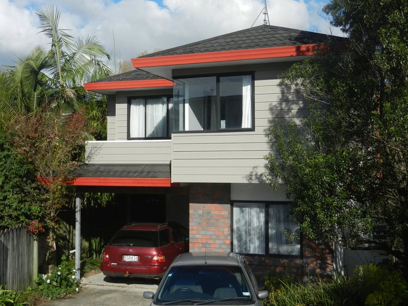 5/8 Cleary Road, Panmure, Auckland - Carousel 1