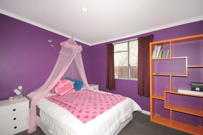 61 Dunns Avenue, The Pines Beach, The Pines Beach - Carousel 15
