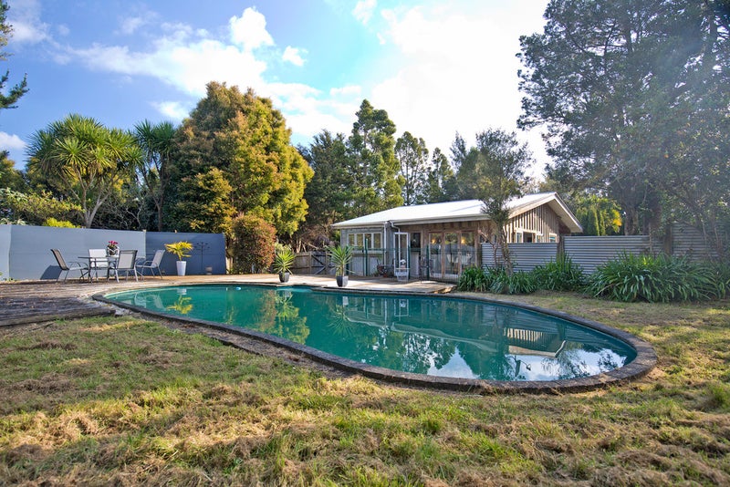 396 Sunnyside Road, Albany - Carousel 1