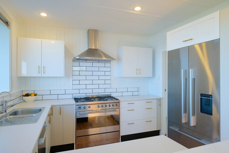 118 Ravenswood Road, Saint Clair, Dunedin - Carousel 2