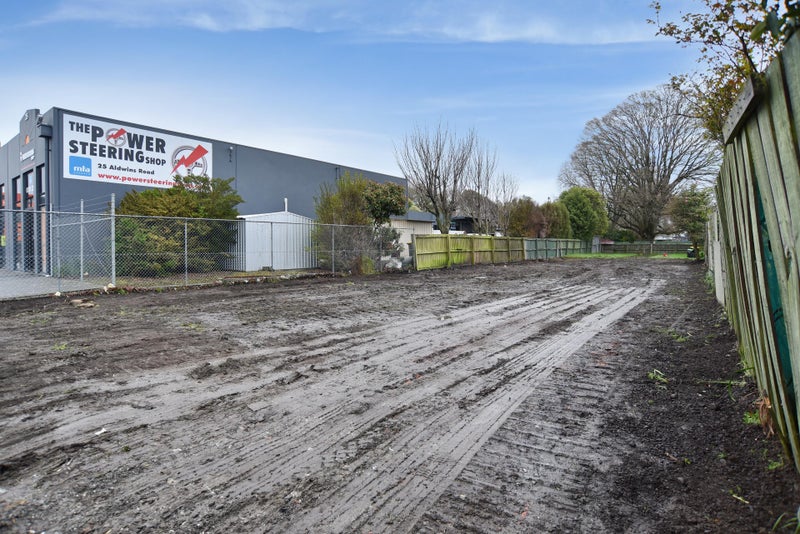 27 Aldwins Road, Phillipstown, Christchurch - Carousel 4
