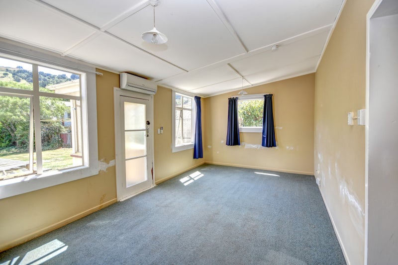 359 North Road, North East Valley, Dunedin - Carousel 2