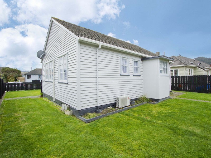 42 Rata Street, Naenae, Lower Hutt - Carousel 18