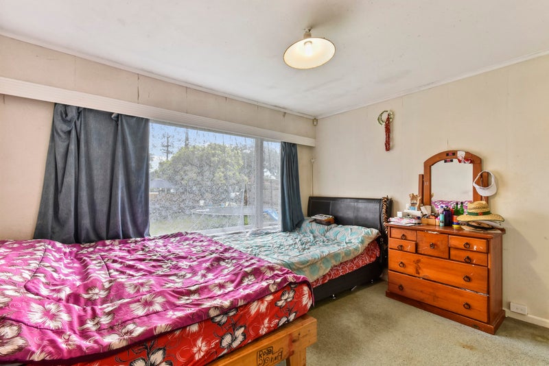 32 Hamilton Road, Papatoetoe, Auckland - Carousel 11