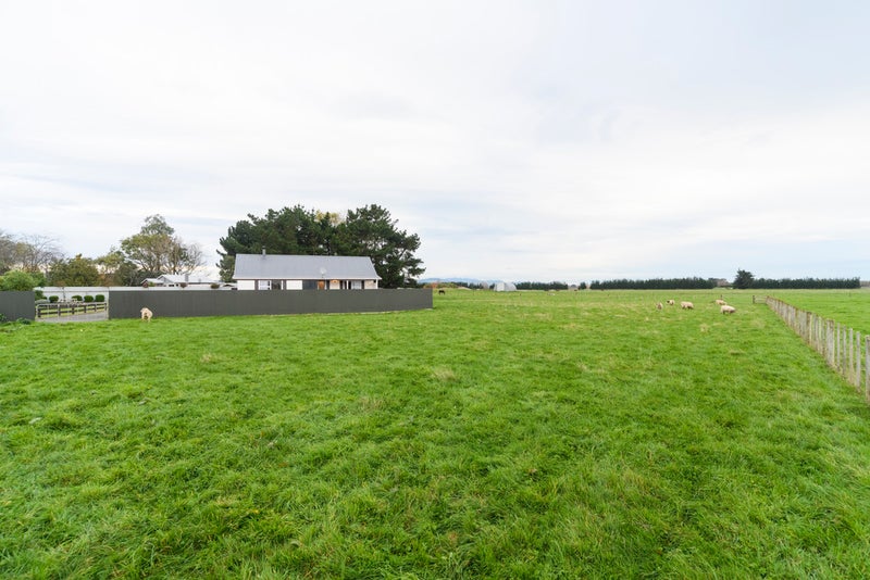 873 Roberts Line, Bunnythorpe, Palmerston North - Carousel 22