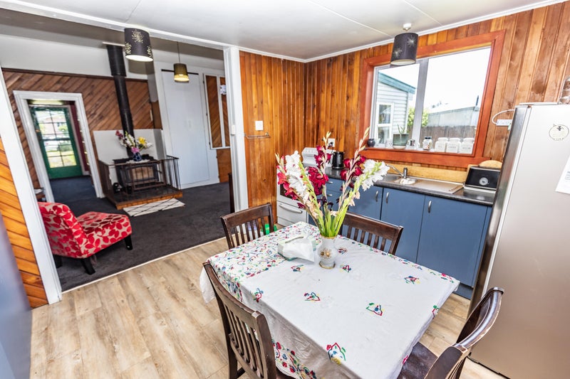 21 Doyle Street, Blaketown, Greymouth - Carousel 2