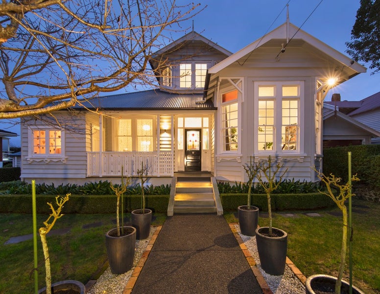 27 Ashton Road, Mount Eden, Auckland - Carousel 1