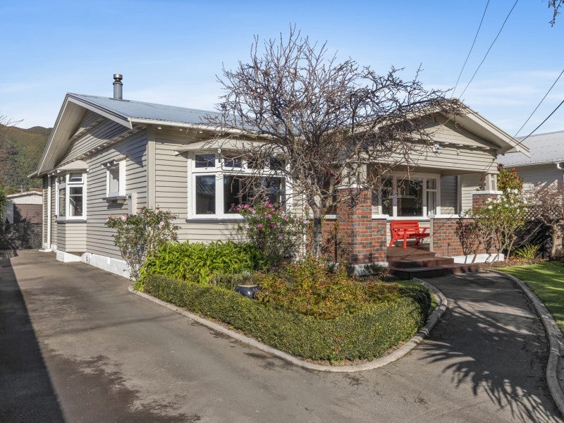 32 Trafalgar Street, Waiwhetu, Lower Hutt - Carousel 2
