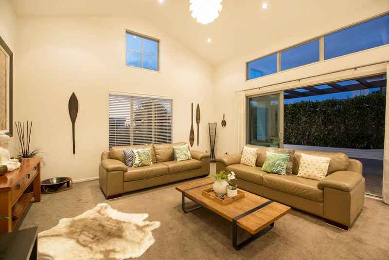 20 Drumquin Rise, Dannemora, Auckland - Carousel 2