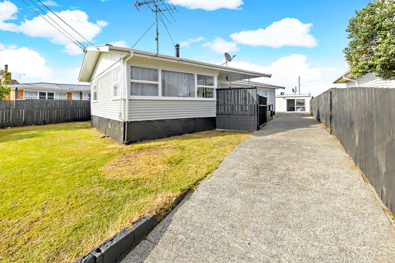 59 Ferguson Street, Manurewa East, Auckland - Carousel 2
