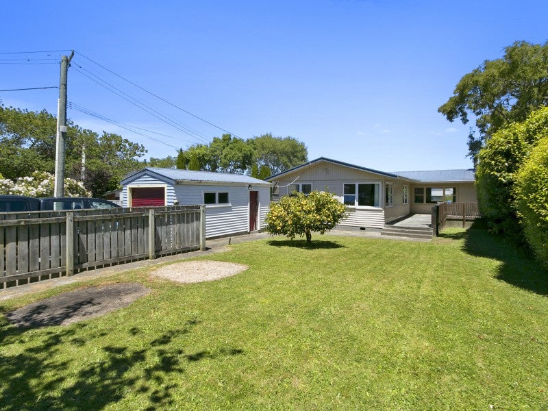 14 Hugh Duncan Street, Haywards, Lower Hutt - Carousel 21