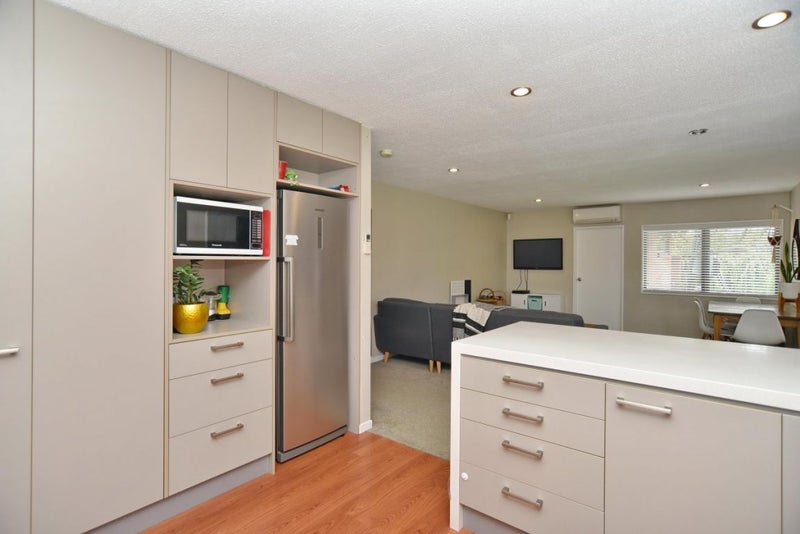 11 Forest Park Place, Parklands, Christchurch - Carousel 27