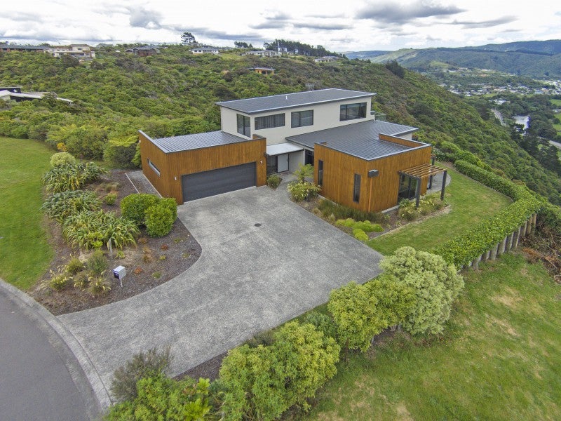 87 Mount Marua Way, Timberlea, Upper Hutt - Carousel 2