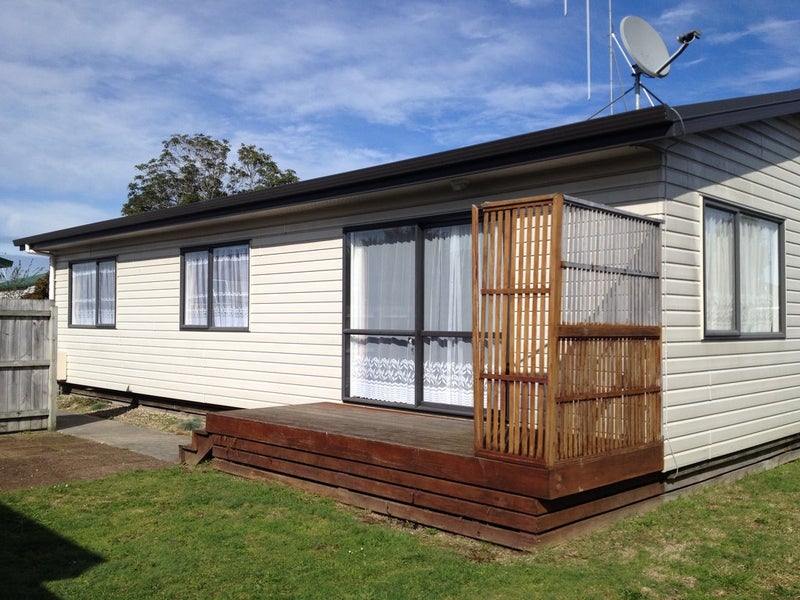 4G Oak Avenue, Nawton, Hamilton - Carousel 1
