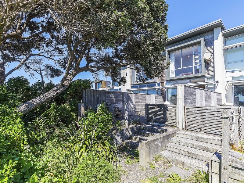 15 Boardwalk Lane, Seatoun, Wellington - Carousel 1