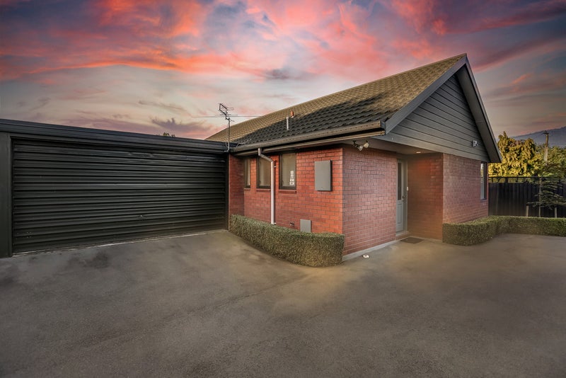 2/42 Aorangi Road, Bryndwr, Christchurch - Carousel 2