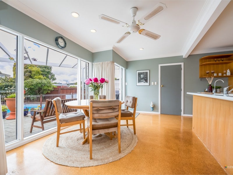 12 Rosebank Avenue, Avalon, Lower Hutt - Carousel 2