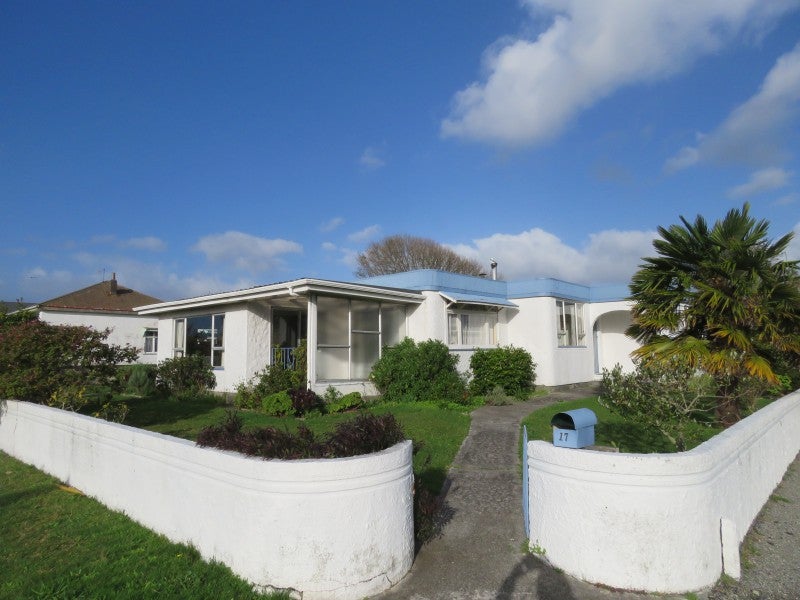 17 Russell Street, Westport, Westport - Carousel 1