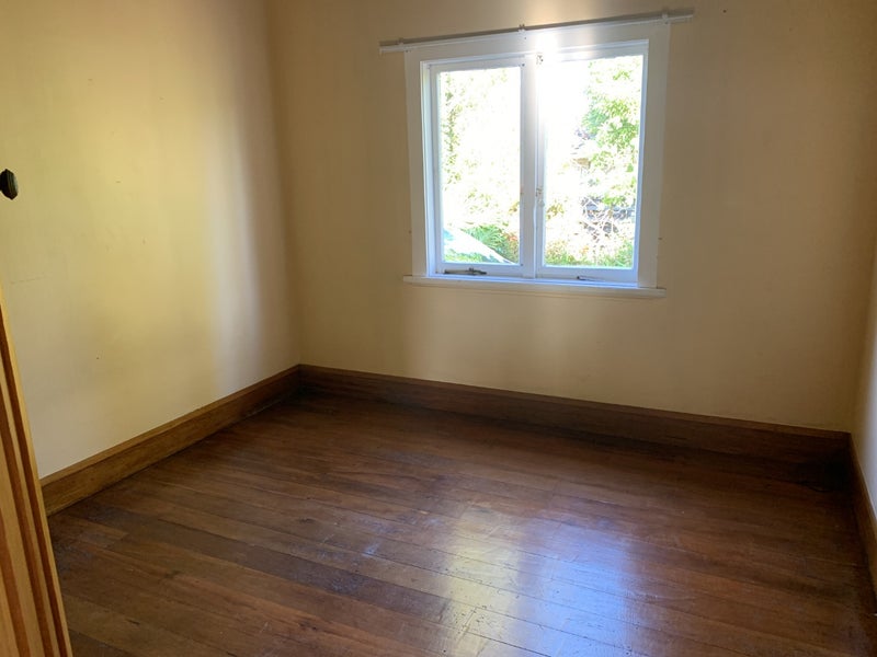 66 Fox Street, Hamilton East, Hamilton - Carousel 13