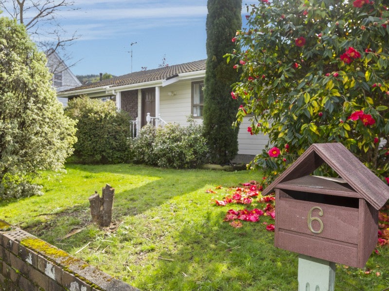 6 Beryl Grove, Birchville, Upper Hutt - Carousel 2