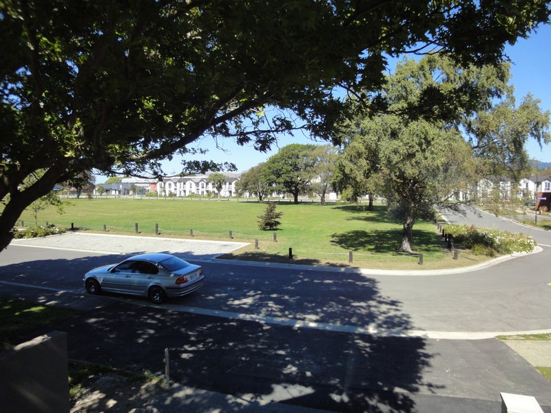 7 Pavilion Crescent, Hillmorton, Christchurch - Carousel 2