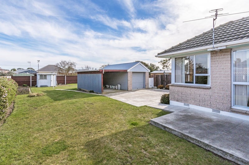 16 Carters Road, Aranui, Christchurch - Carousel 12