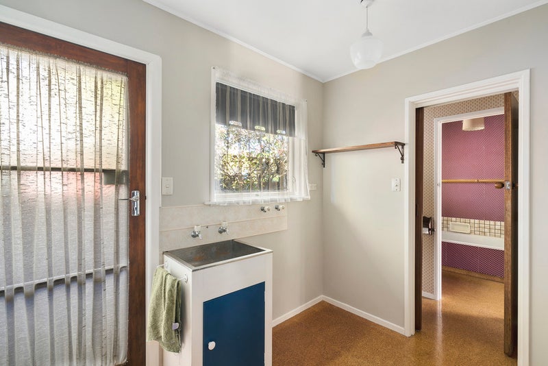 32 Sarabande Avenue, Redwood, Christchurch - Carousel 12