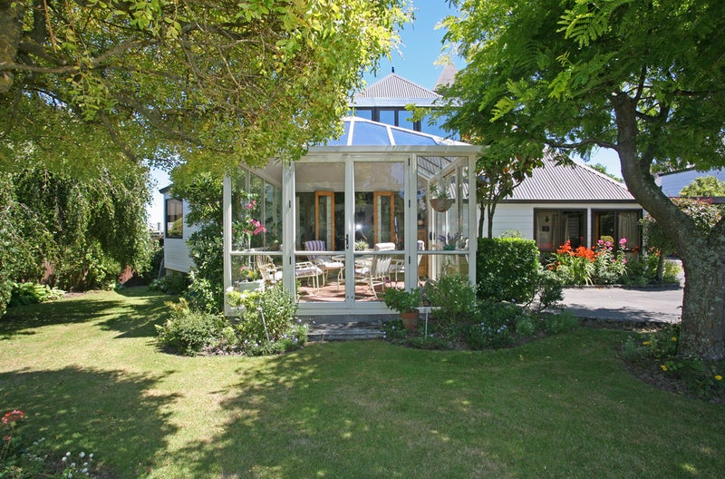 44 Penruddock Rise, Westmorland, Christchurch - Carousel 2