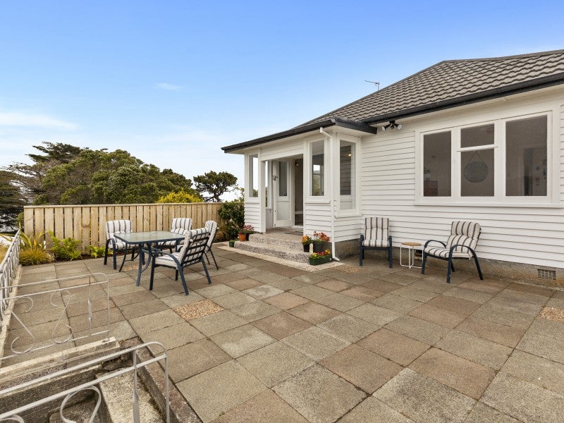 55 Pekanga Road, Normandale, Lower Hutt - Carousel 2