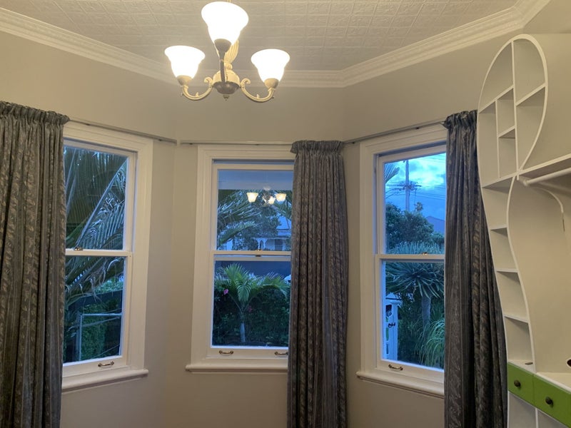 6 William Bond Street, Stanley Point, Auckland - Carousel 2