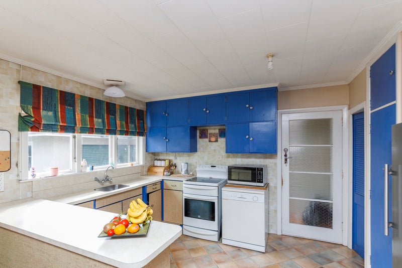 33 Paisley Street, Awapuni, Palmerston North - Carousel 2