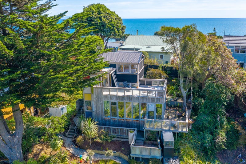 15 Renown Road, Raumati South, Paraparaumu - Carousel 2