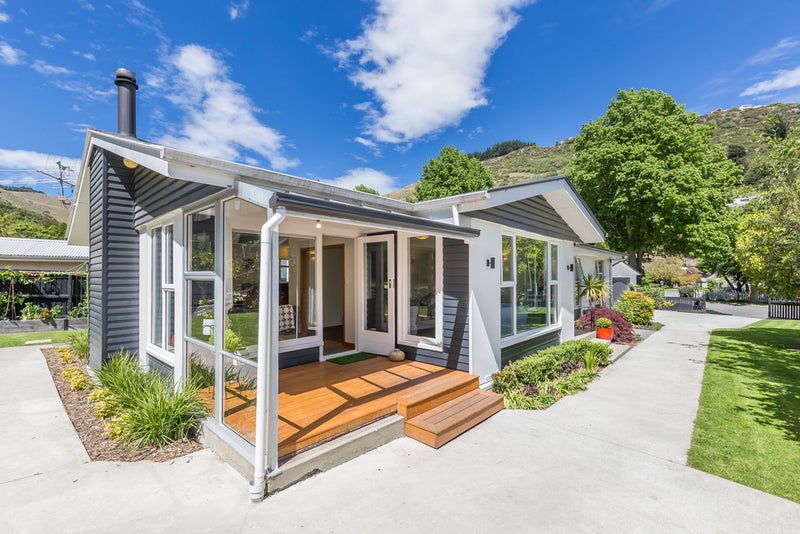 95 Bowenvale Avenue, Cashmere, Christchurch - Carousel 2