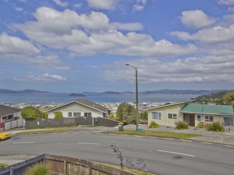 63 Mulberry Street, Maungaraki, Lower Hutt - Carousel 18