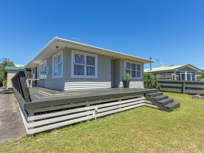 3 Nairn Road, Mangakakahi, Rotorua - Carousel 1