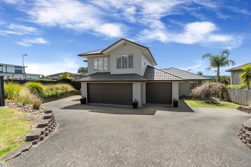 35 Kittiwake Drive, Schnapper Rock, Auckland - Carousel 1