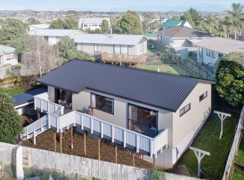 2 Elizabeth Drive, West Harbour, Auckland - Carousel 18