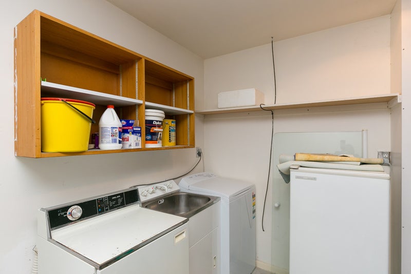 2/101 Pohutukawa Street, Woburn, Lower Hutt - Carousel 17