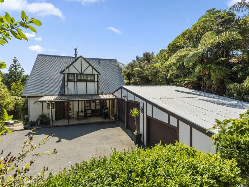 242 Plateau Road, Te Marua, Upper Hutt - Carousel 1