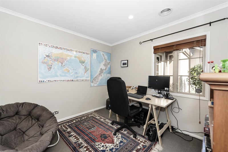 4 Gavin Heights, Rototuna, Hamilton - Carousel 20