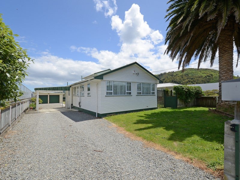 69 Moonshine Road, Trentham, Upper Hutt - Carousel 21