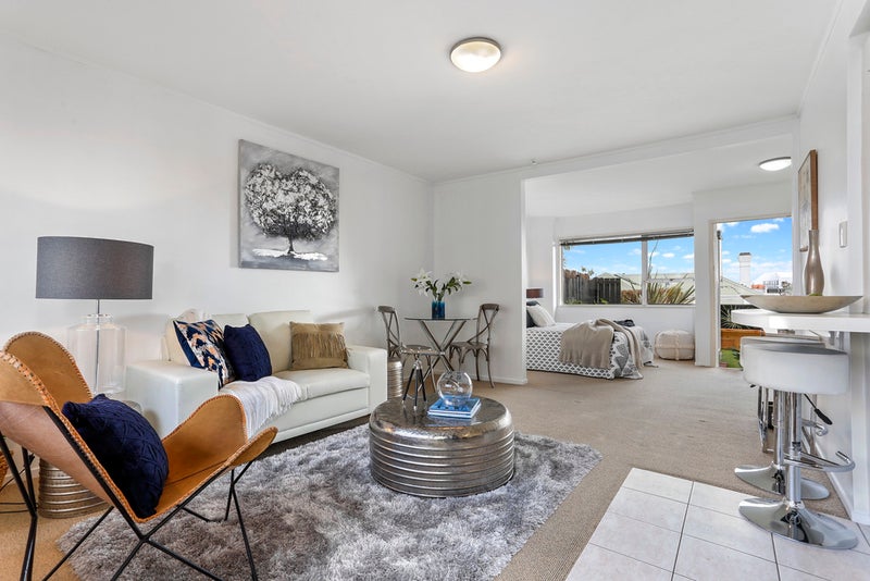 5/59 Sarsfield Street, Herne Bay, Auckland - Carousel 1