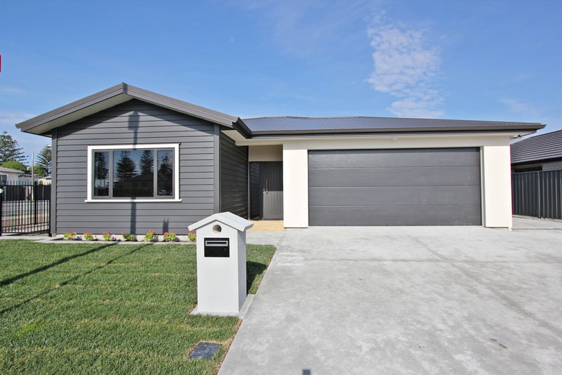 1 Hurunui Drive, Te Awa, Napier - Carousel 1