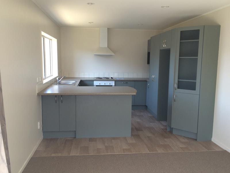 6 Birchlea Rise, Goodwood Heights, Auckland - Carousel 2